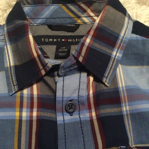 Tommy Hilfiger Boy’s Plaid Shirt in Size S (8/10) - Picture 3 of 3